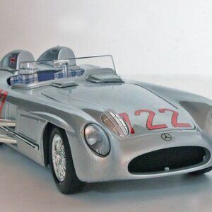 Diecast model